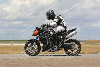 media/Apr-26-2024-TrackDaz (Fri) [[c4b677d280]]/B Group/120pm (Wheelie Bump)/